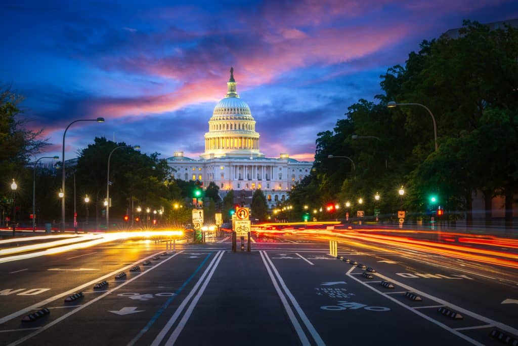Indelible-travel-usa-Washington-capitol-building-avond